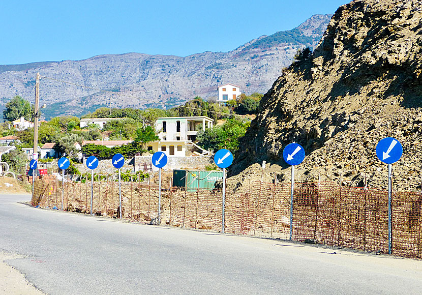 Köra bil, fyrhjuling och moped på Ikaria i Grekland.