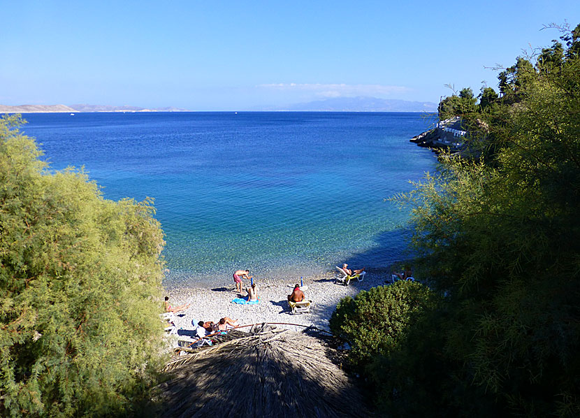 Gefyra beach nära hamnen i Pothia på Kalymnos.