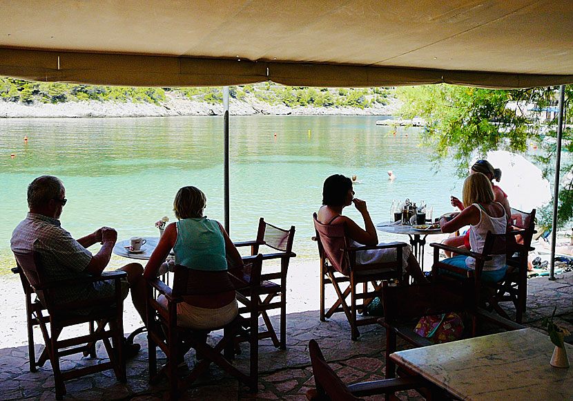 Frukost med utsikt i Assos på Kefalonia.