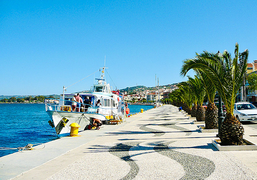 Utflyktsbåt i Argostoli på Kefalonia.