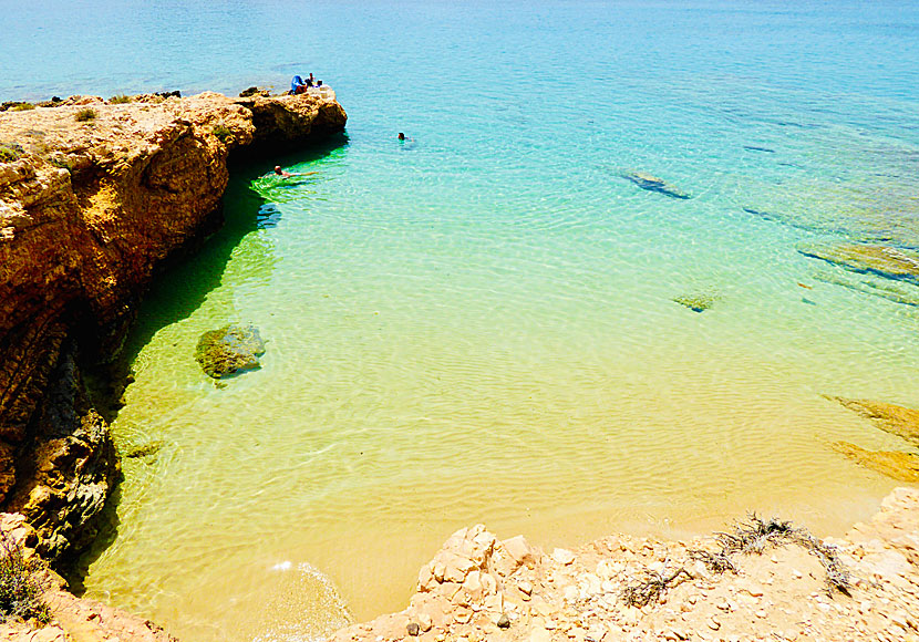 Lilla gulliga Kalimera beach på Koufonissi i Småkykladerna.