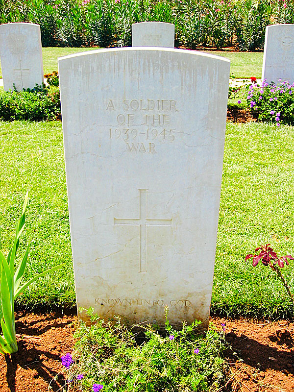 A soldier of the 1939-1945 war. Crete.