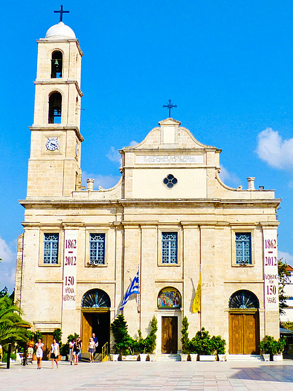 Katedralen Panagia Trimartyri i Chania på Kreta.