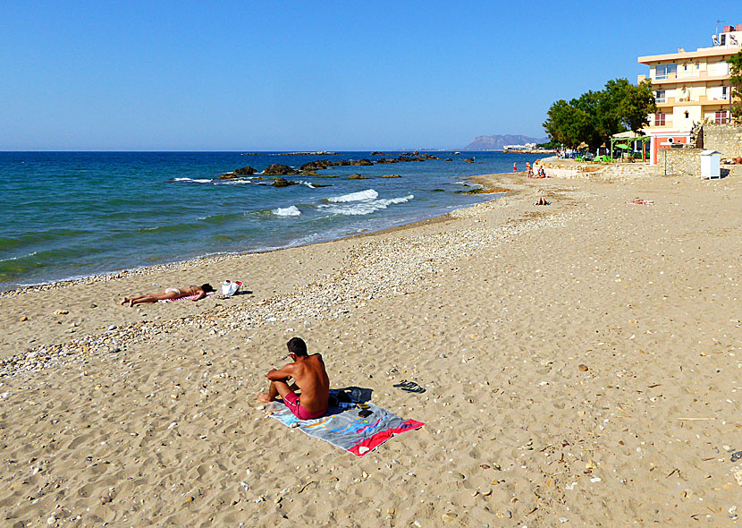 Fina stränder väster om Chania på Kreta.  Klinakis beach.
