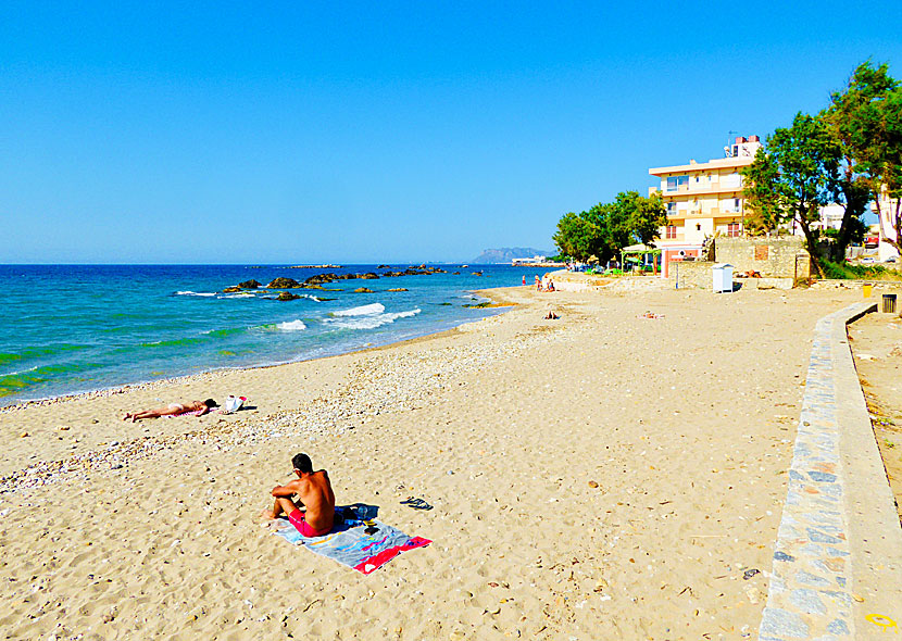 Fina stränder väster om Chania på Kreta.  Klinakis beach.