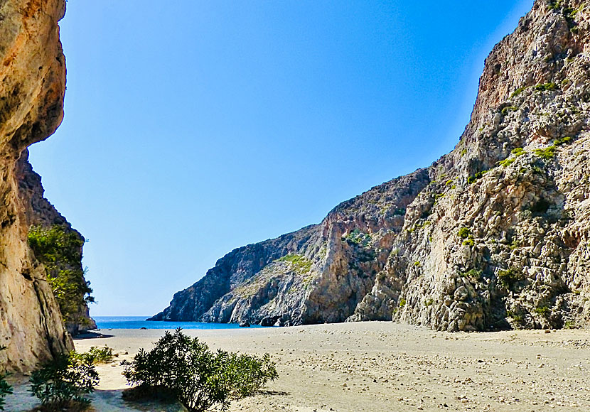 Agiofarago beach söder om Zaros i Heraklion.