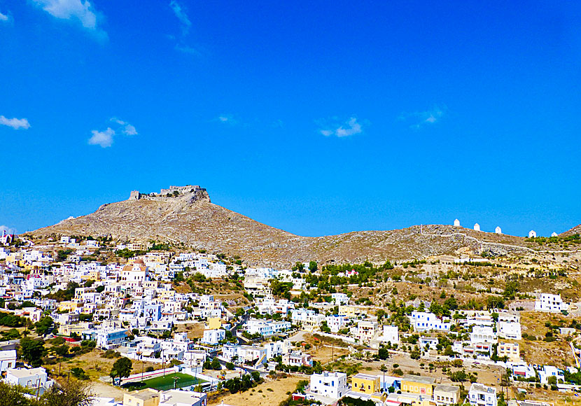 Platanos och Castle of Panteli på Leros i Grekland.