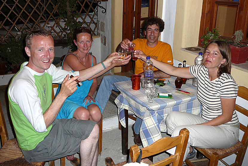 Musik och dans på Taverna To Steki i Alinda på Leros.