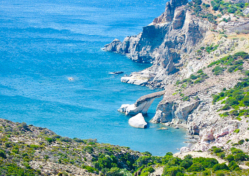 Gerontas beach på sydvästra Milos i Kykladerna.