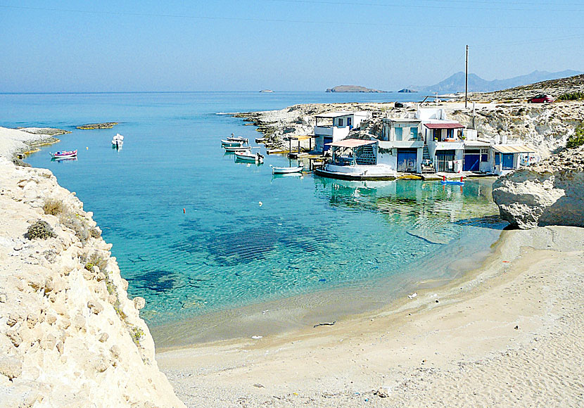 Milos största sevärdhet de fantastiska stränderna som är bland de bästa i hela Grekland.