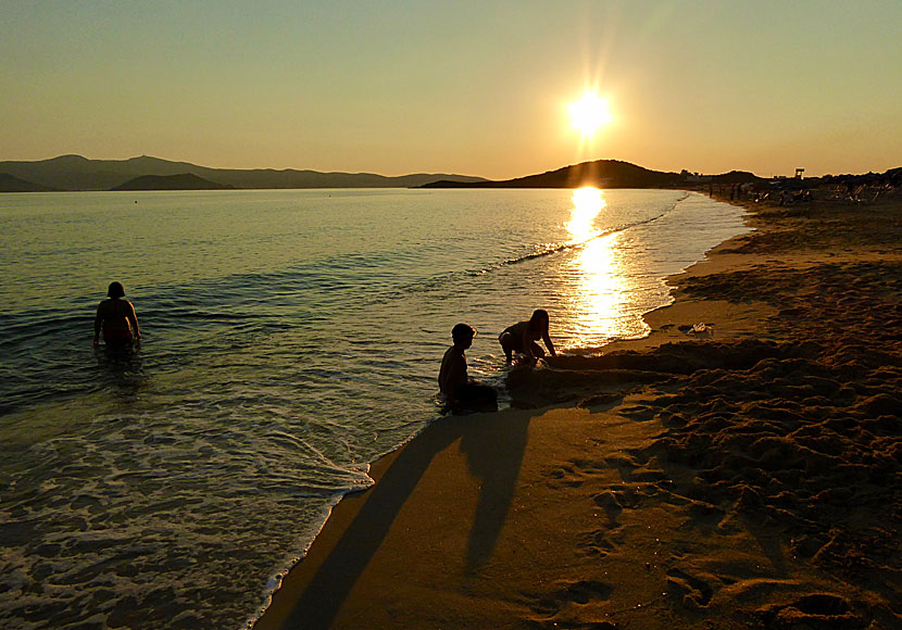 Solnedgång i Agios Prokopios på Naxos.