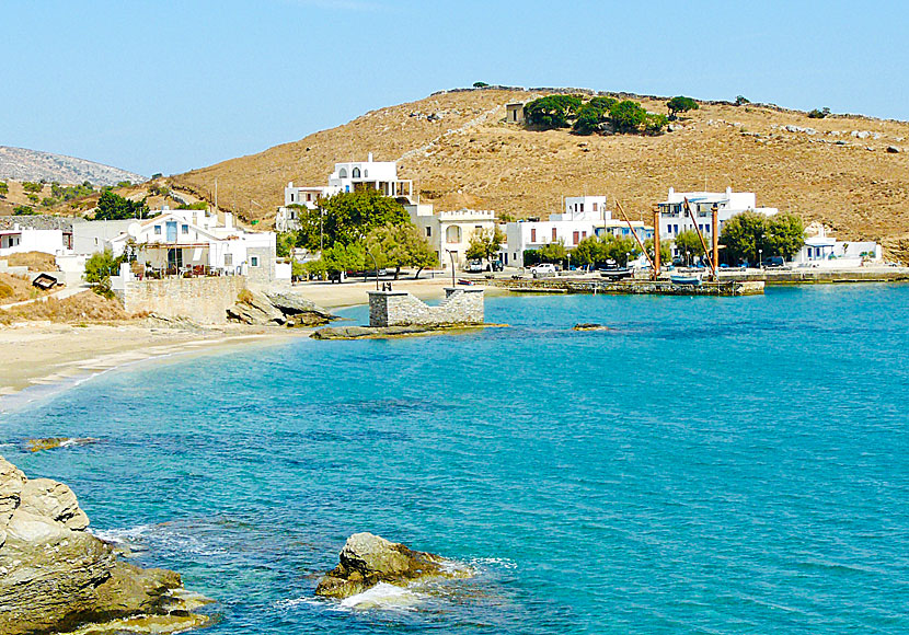 Stränderna i Moutsoun på Naxos.