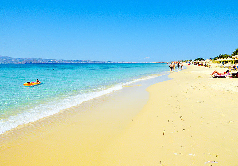 Plaka beach på Naxos är en av Greklands finaste stränder.