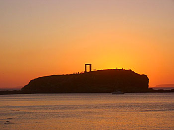 Portara på Naxos.