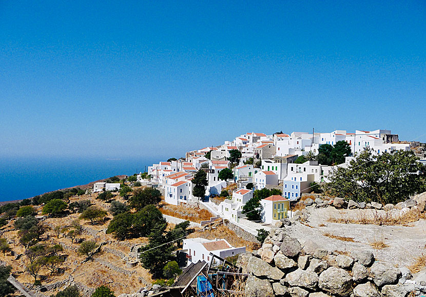 Den fina lilla byn Nikia på Nisyros i ögruppen Dodekaneserna i Grekland