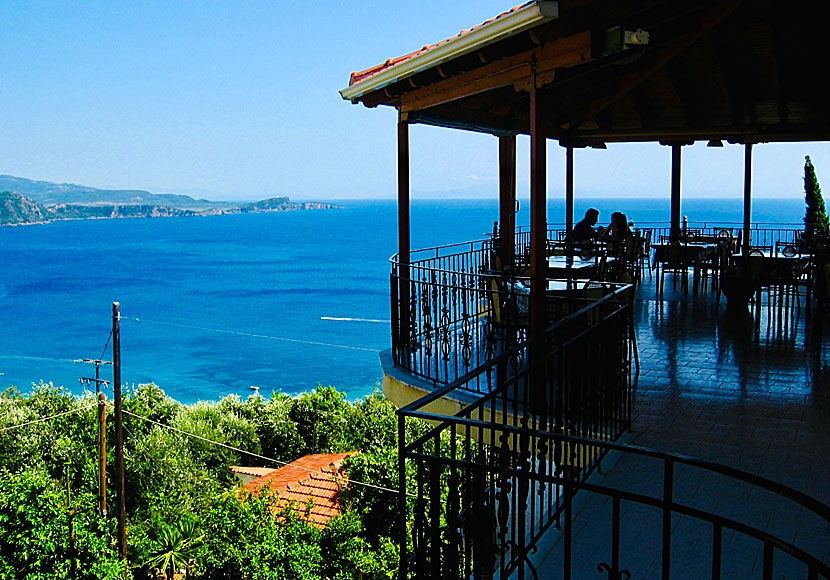 Taverna. Lichnos beach. Parga.