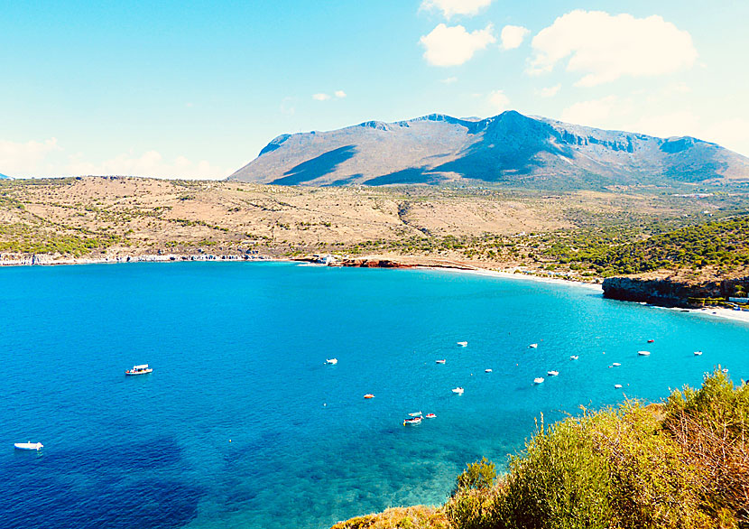 Pyrgos Dirou beach på sydvästra Peloponnesos.