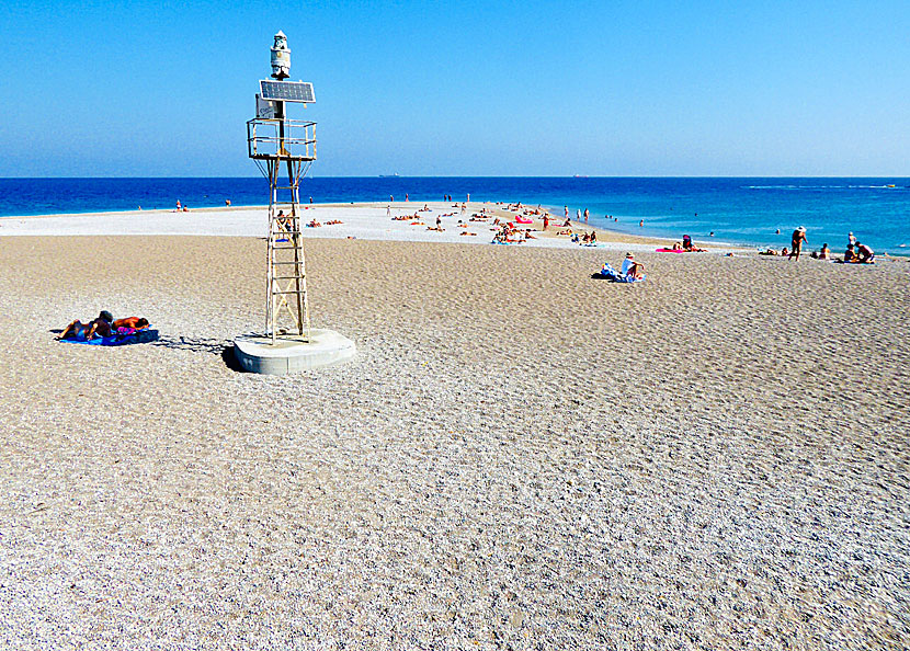 Udden i Rhodos stad där stränderna Windy beach och Elli beach möts. 