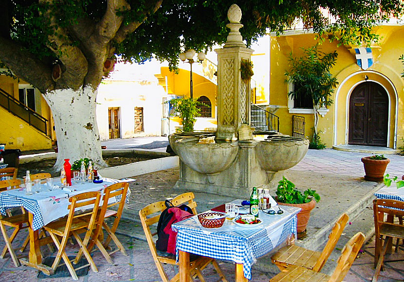 Torget i Salakos på Rhodos.