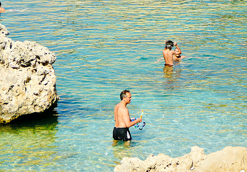 Det finns flera bra stränder på Rhodos för dig som gillar att snorkla. 