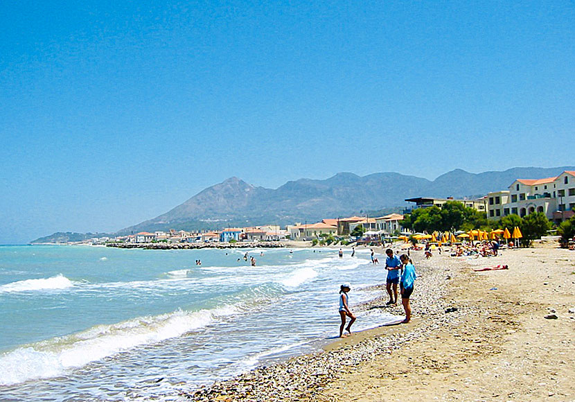 Samos bästa stränder. Karlovassi beach. 