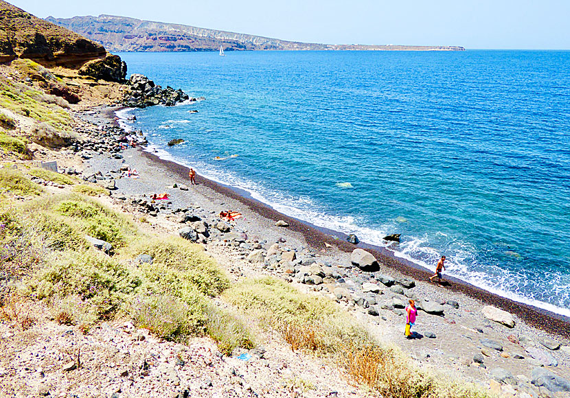 Katharos beach på Santorini i Kykladerna.