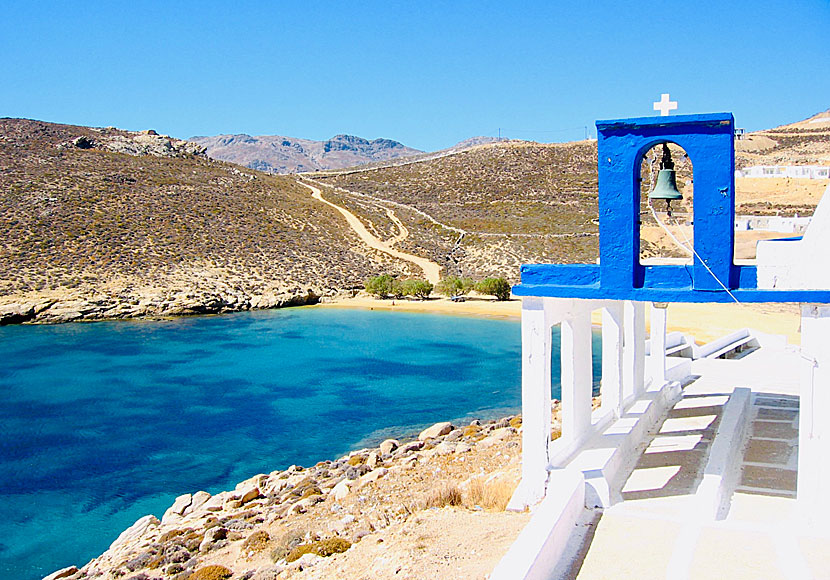 Agios Sostis beach på Serifos.