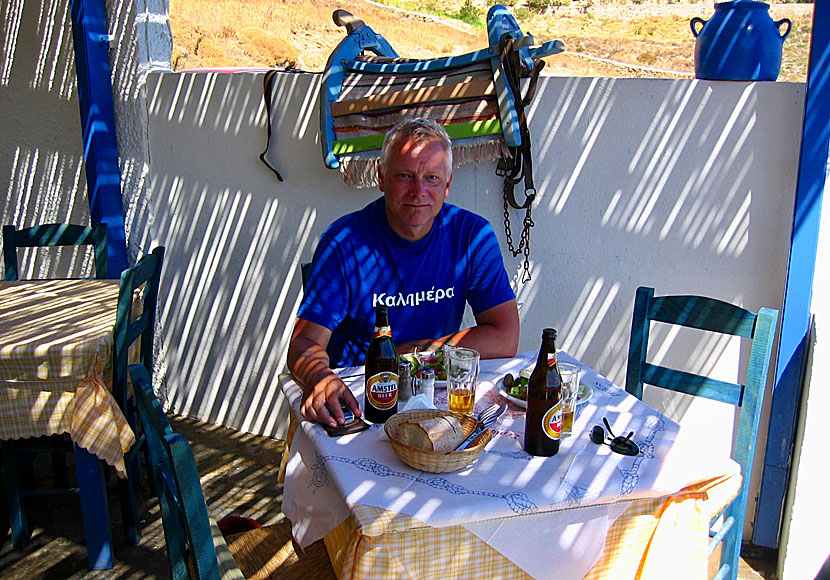 Taverna Psili Ammos på ön Serifos i Kykladerna.