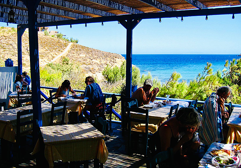Tavernan vid Psili Ammos beach på Serifos.