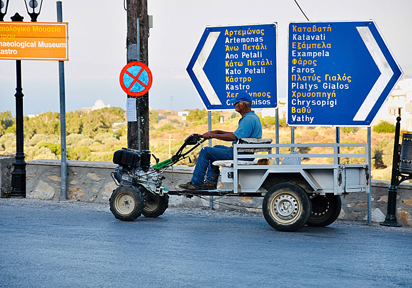 Den stora knutpunkten för bussar på Sifnos är Apollonia.