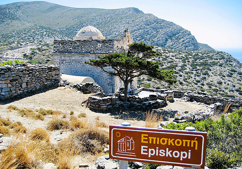 Man tror att det var vid Episkopi som Sikinos "huvudstad" Agia Marina låg under antiken.  