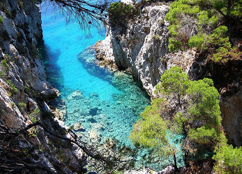 Skopelos bästa stränder.  Amarantos beach.