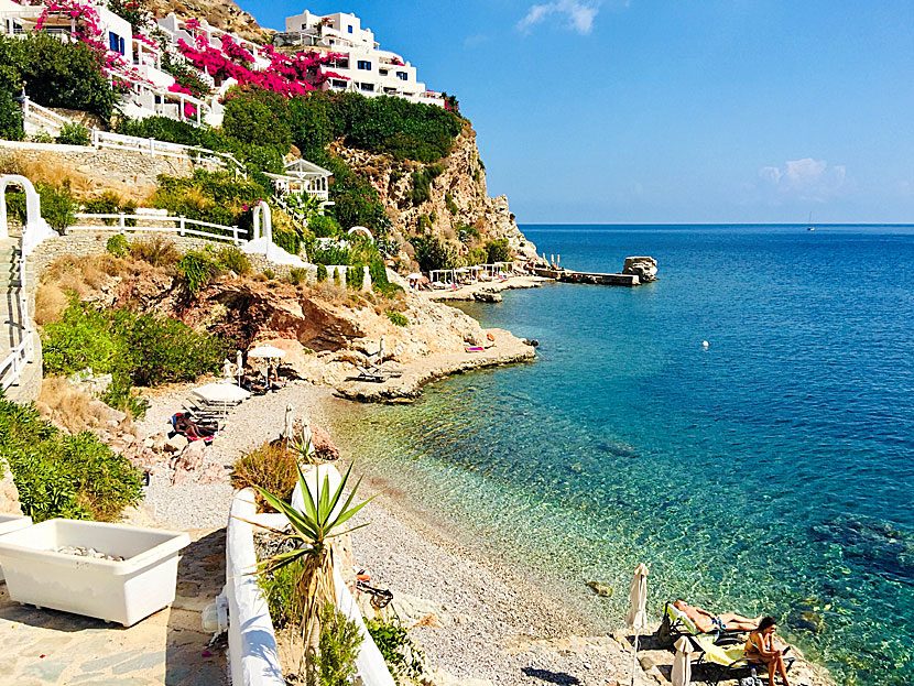 Ilidi Rock beach i Livadia på Tilos.