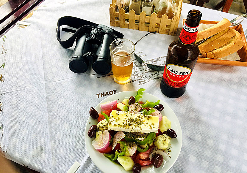 Det bästa lunchrestaurangen i Livadia på Tilos är Omonia.