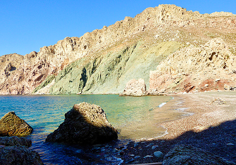 Tholos beach på Tilos i Grekland.