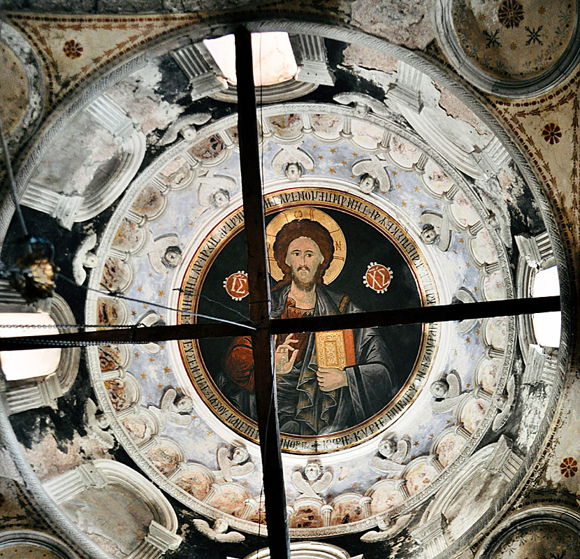 Klostret Agios Panteleimon på Tilos i Grekland är ursprungligen från sent 1400-tal.