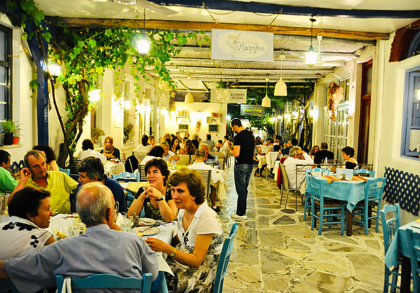 I stort sett alla restauranger och tavernor i Tinos stad är bra.