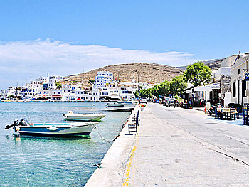 Byn Panormos på Tinos.