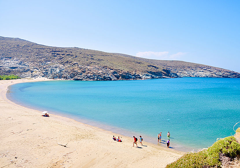 Tinos bästa stränder. Kolymbithra beach.