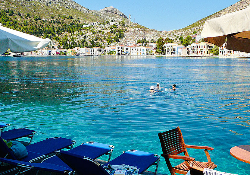 Stränder och swimmingpooler i Megisti på Kastellorizo i Dodekaneserna.