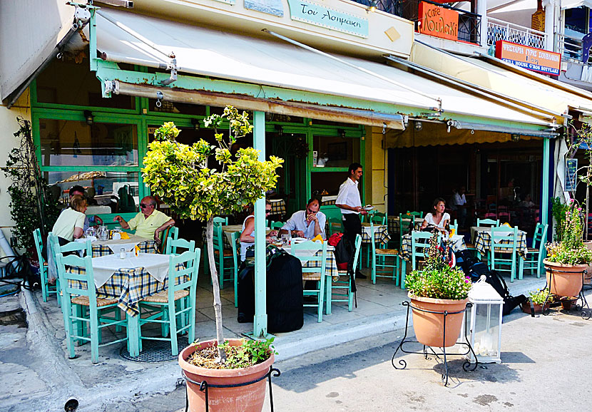 Taverna To Asimaki är en av flera bra restauranger och tavernor i hamnen i Rafina. 