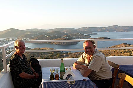 Arne och Birgitta på Kalimera.