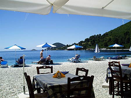 Tavernan i Panormos på Skopelos.