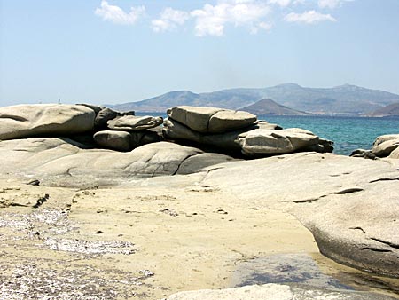 Klippstenen vid Agia Anna på Naxos.