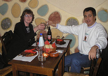 Riitta och Vasilis.