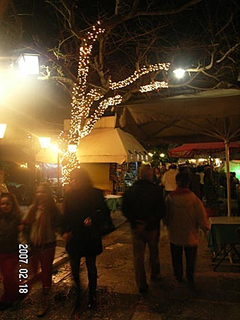 Folkfest i Plaka.