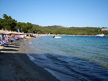 Koukounaries beach på Skiathos.