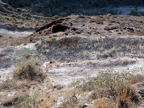 Santorini. Gialos beach.