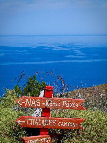 På vandring mellan Armenistis och Nas på Ikaria.