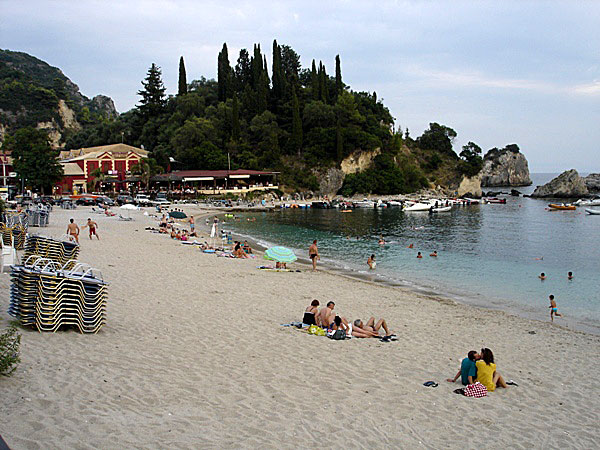 Krioneri beach mitt i Parga.